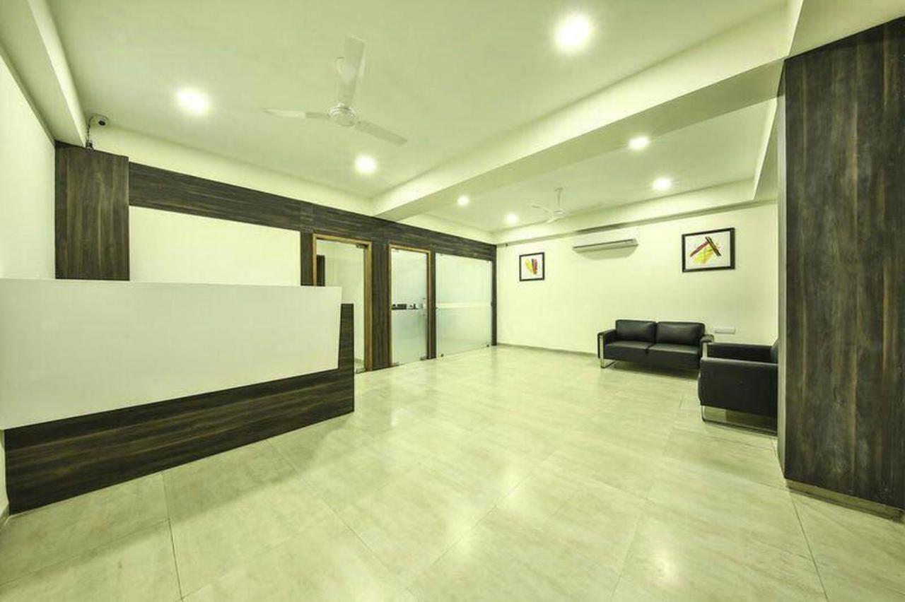 Fabhotel Flora Vastral อาเมดาบัด ภายนอก รูปภาพ