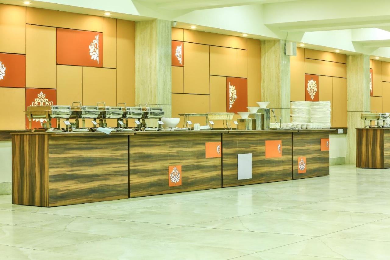 Fabhotel Flora Vastral อาเมดาบัด ภายนอก รูปภาพ