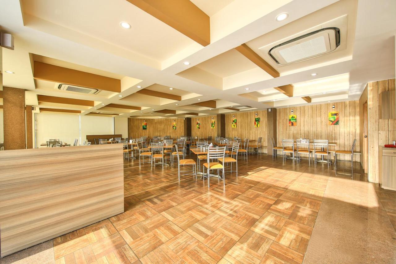 Fabhotel Flora Vastral อาเมดาบัด ภายนอก รูปภาพ