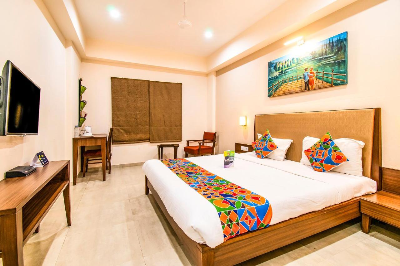 Fabhotel Flora Vastral อาเมดาบัด ภายนอก รูปภาพ